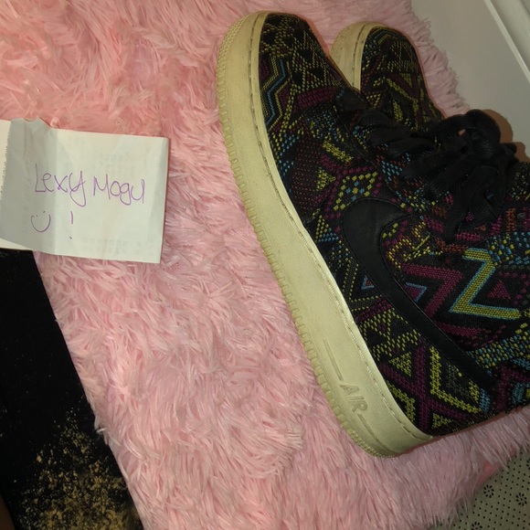 NIKE AIR FORCE ONES ! - Picture 5 of 5